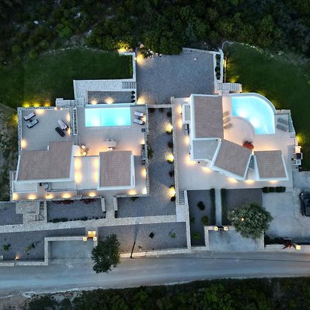 ניקיאנה Tempestini Exclusive Villas מראה חיצוני תמונה