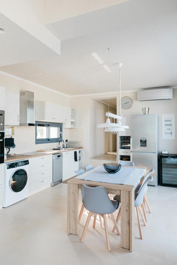 ניקיאנה Tempestini Exclusive Villas מראה חיצוני תמונה